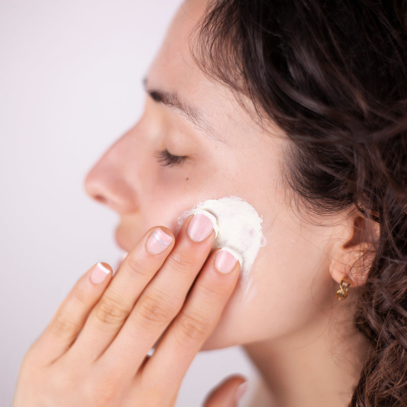 Crema facial solar con protección vegetal y mineral